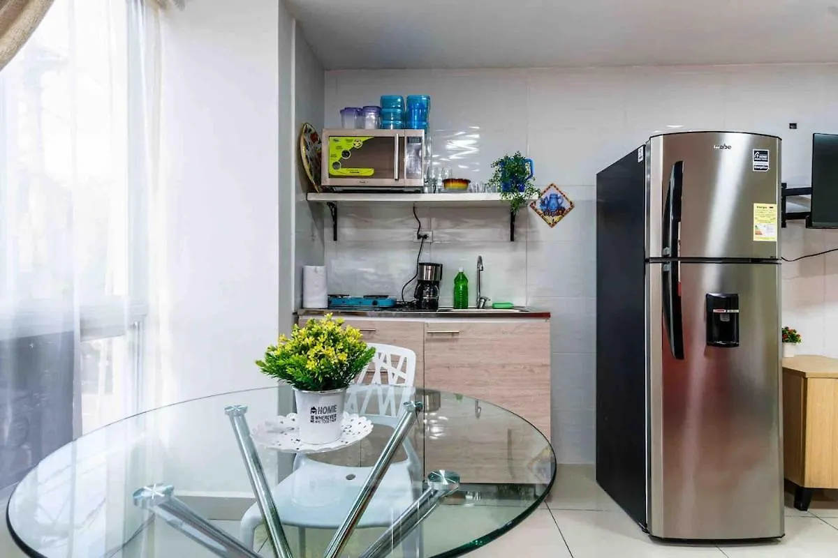 Best location Laureles to nomad Wi-Fi Fast Medellín Appartement